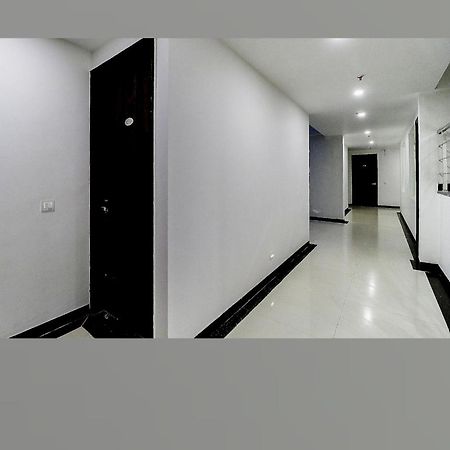 Hotel Almond Zirakpur Exterior foto